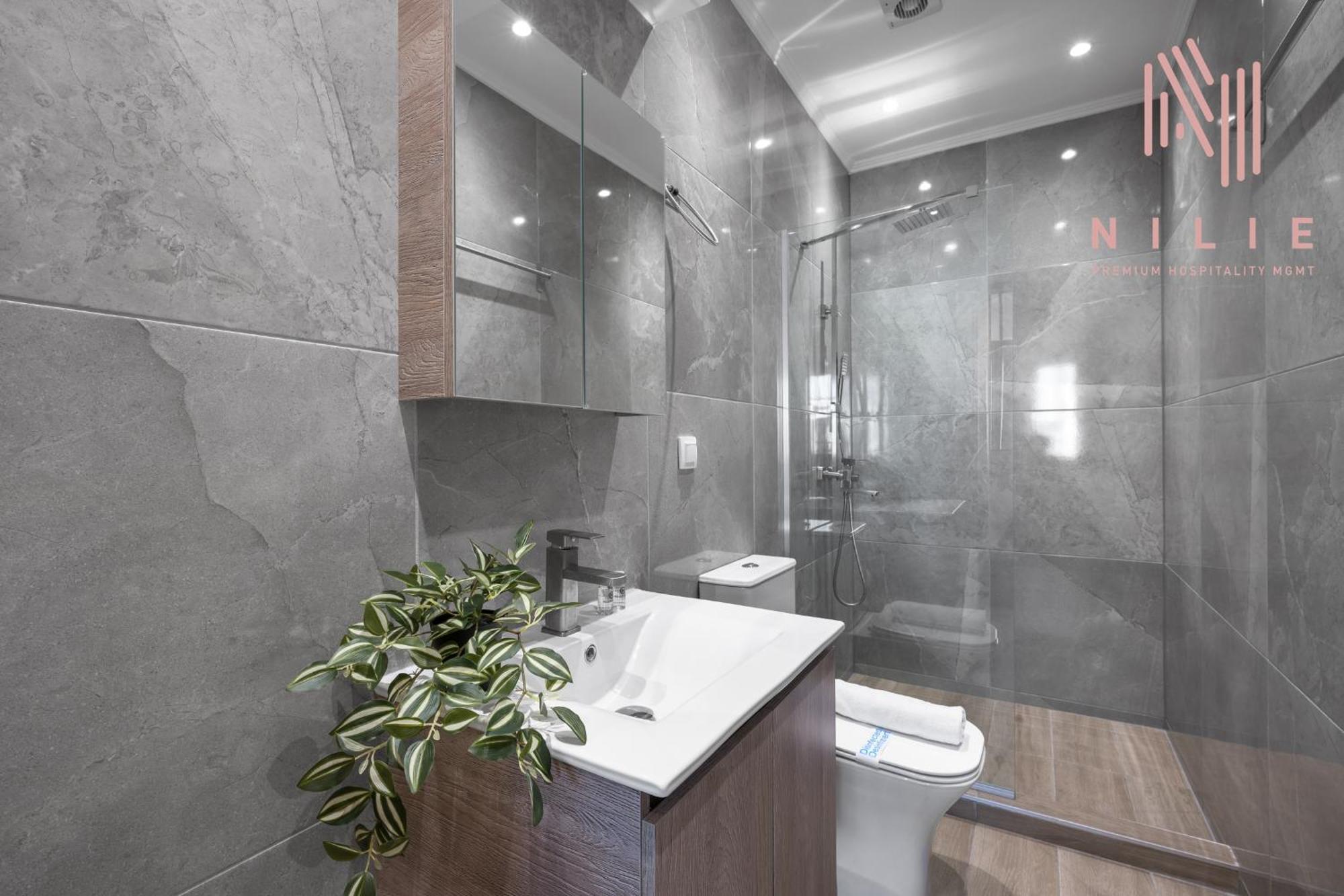 V1 Penthouse, Nilie Hospitality Mgmt Thessaloniki
